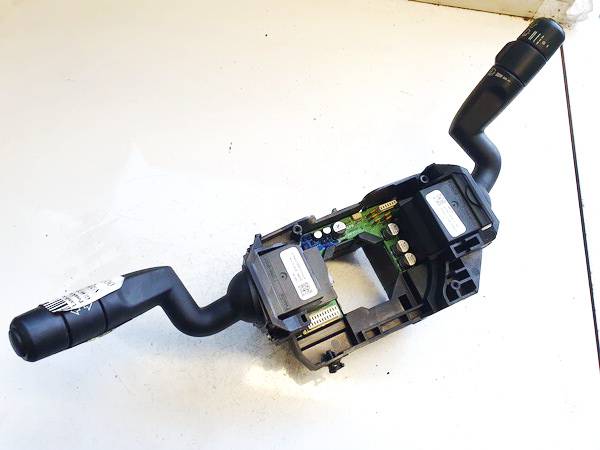 6G9N13N064ZG Land-Rover Freelander 2008 Turn Indicator and wiper stalk switch