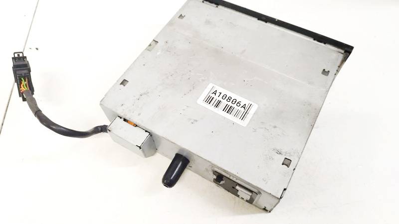 1K0035110B Volkswagen Golf 2005 Zmieniarka CD - Thumbnail 2