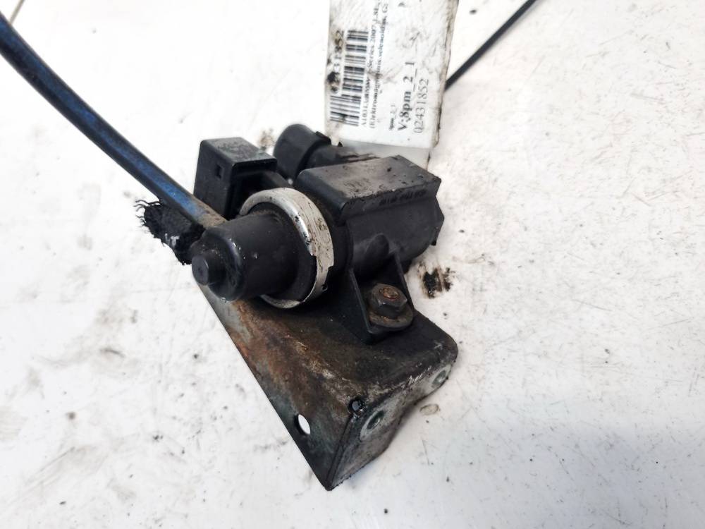 72279600 BMW 1-Series 2007 Umschaltventil Ventil (Druckwandler, Abgassteuerung)