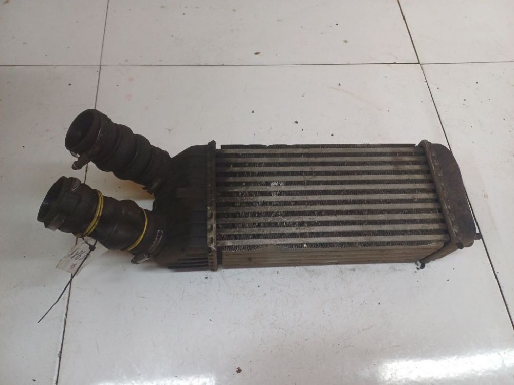 D8553006 Citroen C3 Picasso 2010 Intercooler radiator - engine cooler fits charger