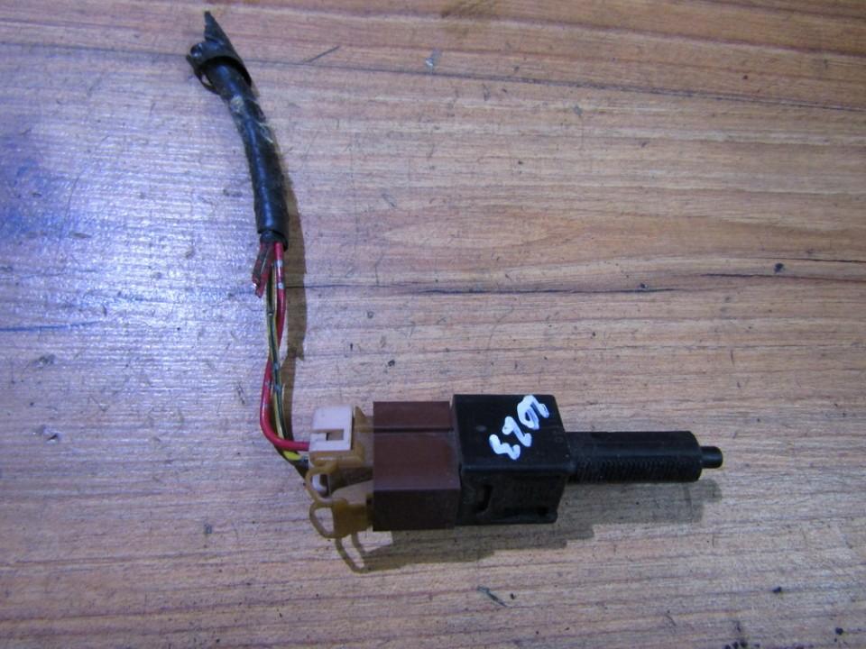 Nissan Almera Tino 2002 Contacteur de Frein