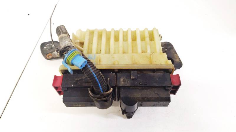 24462346 Opel Zafira 2003 Przekaźnik sterowania wentylatorem