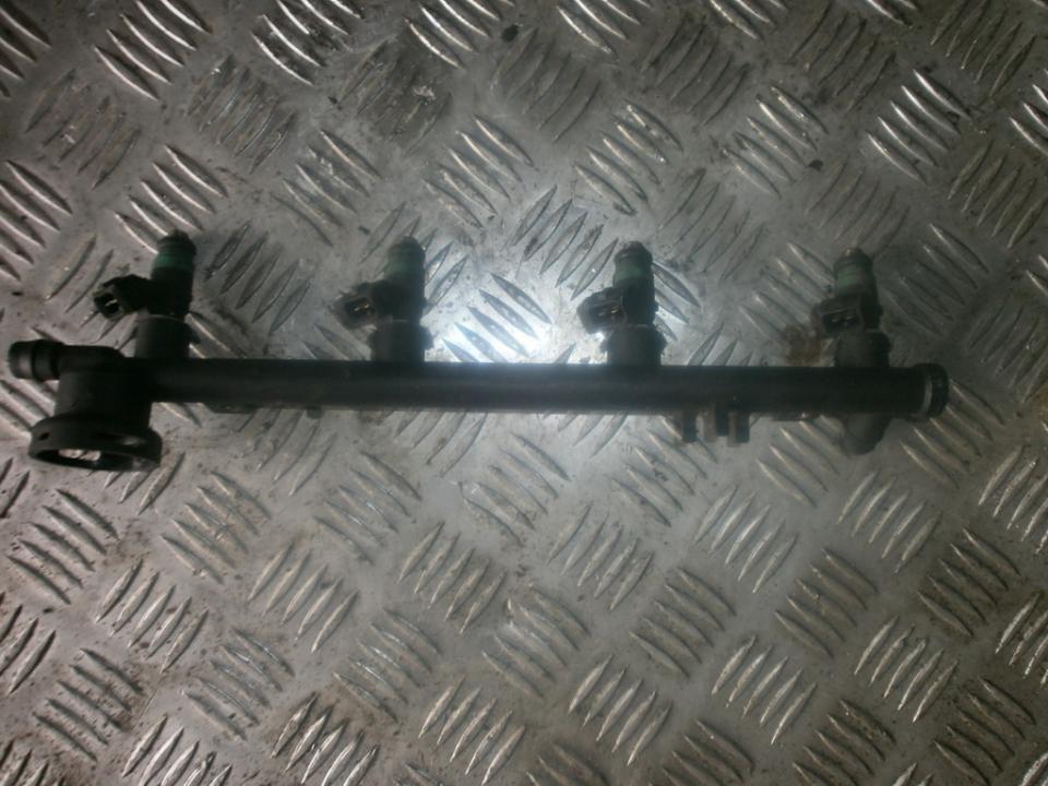 7700107405 Renault Laguna 1999 RAMPE INJECTION