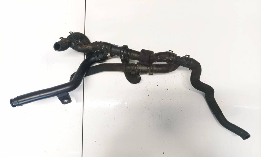 8K1819876L Audi A5 2010 Wąż wodny