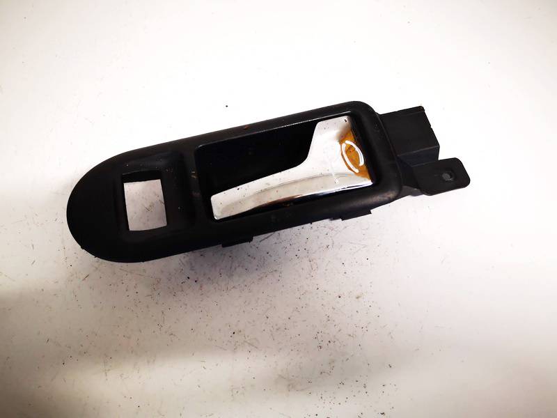 3B1837114 Volkswagen Passat 2005 Wewnętrzna klamka drzwi - PRZEDNIE PRAWE