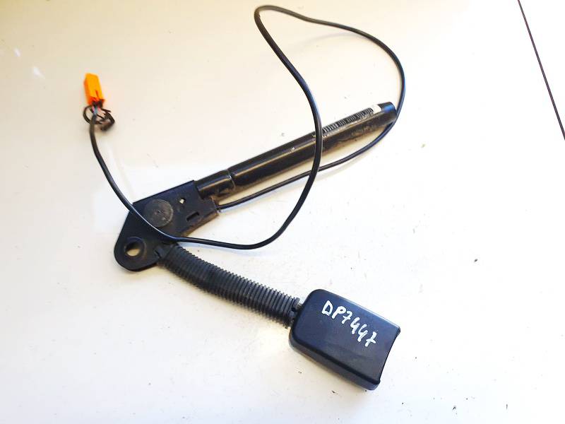 T4X9A011221 Ford Focus 2002 Seat belt holder (Seat belt Buckle) - FRONT RIGHT - Thumbnail 2