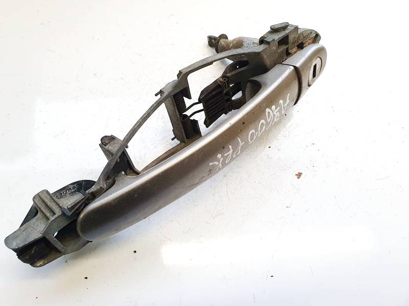 ZP0410 Skoda Octavia 2006 Door Handle Exterior - FRONT LEFT