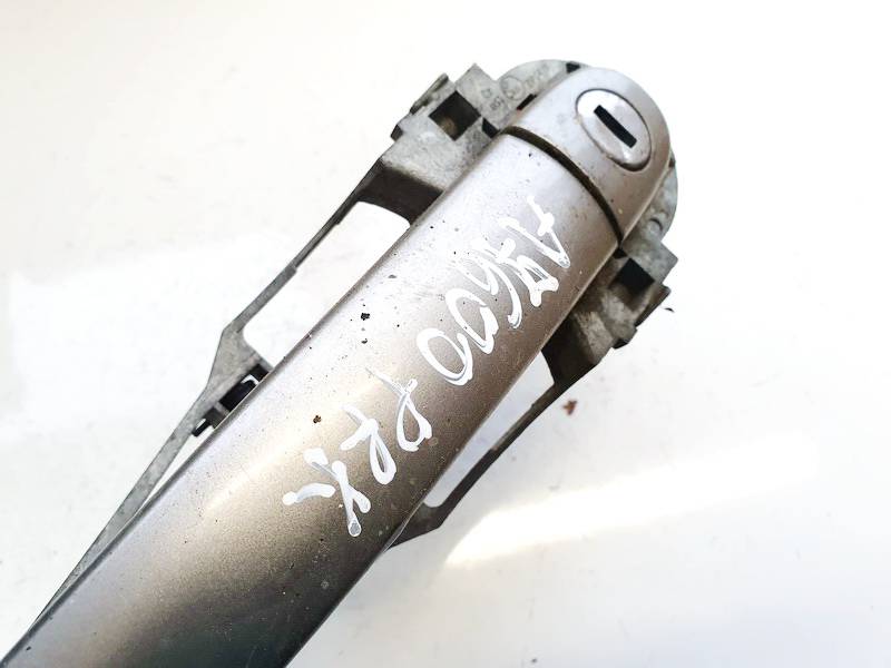 ZP0410 Skoda Octavia 2006 Door Handle Exterior - FRONT LEFT - Thumbnail 2