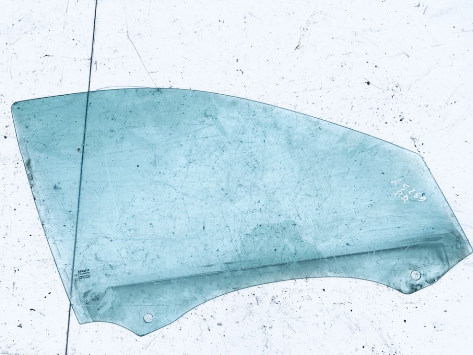 Renault Laguna 2003 Duru stiklas P.D.