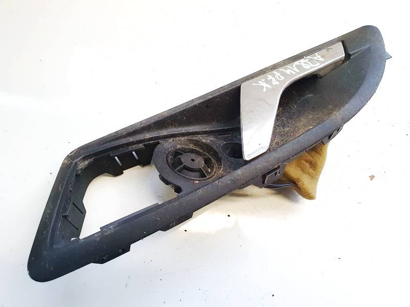 1Z0837247 Skoda Octavia 2005 Door Handle Interior - FRONT LEFT