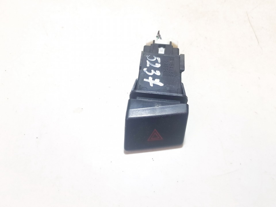 15a468 used Hazard switch Mazda 5 2006 2.0L EIS00861866 Used Auto