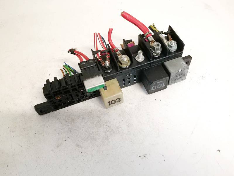 8L0941822 Volkswagen Golf 2002 Sulakerasia