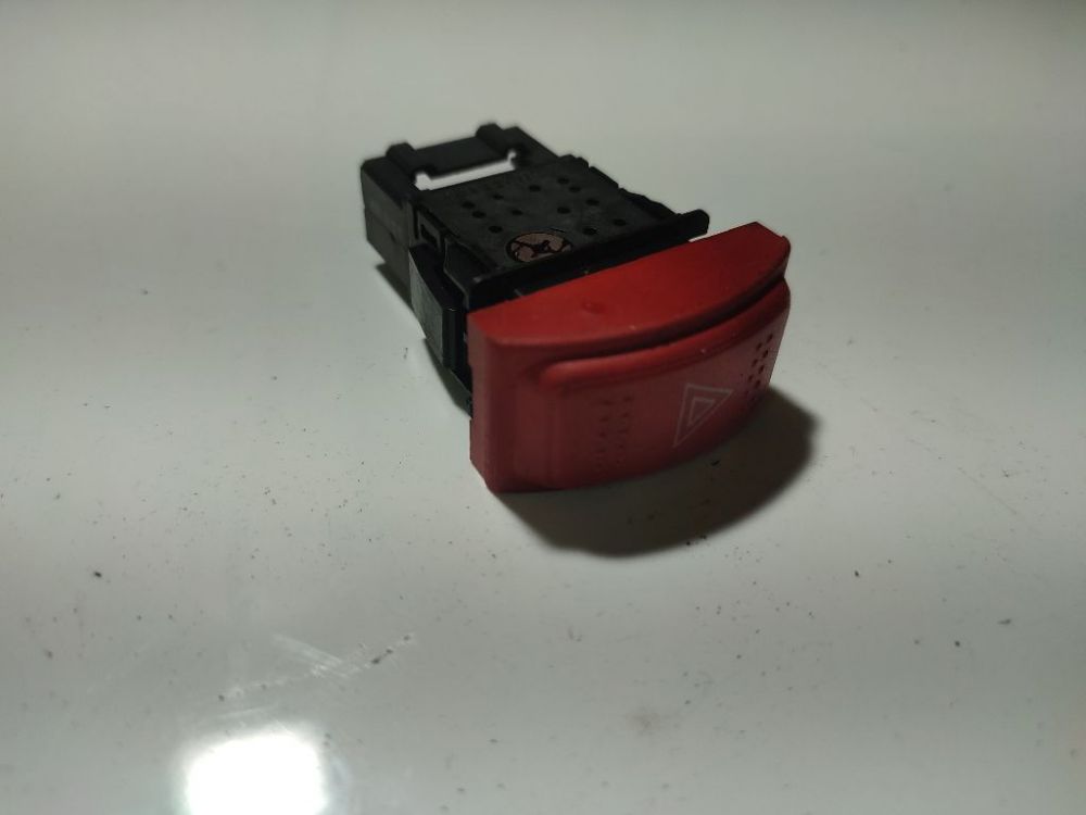 M19620 Honda Jazz 2003 Hazard switch - Thumbnail 2