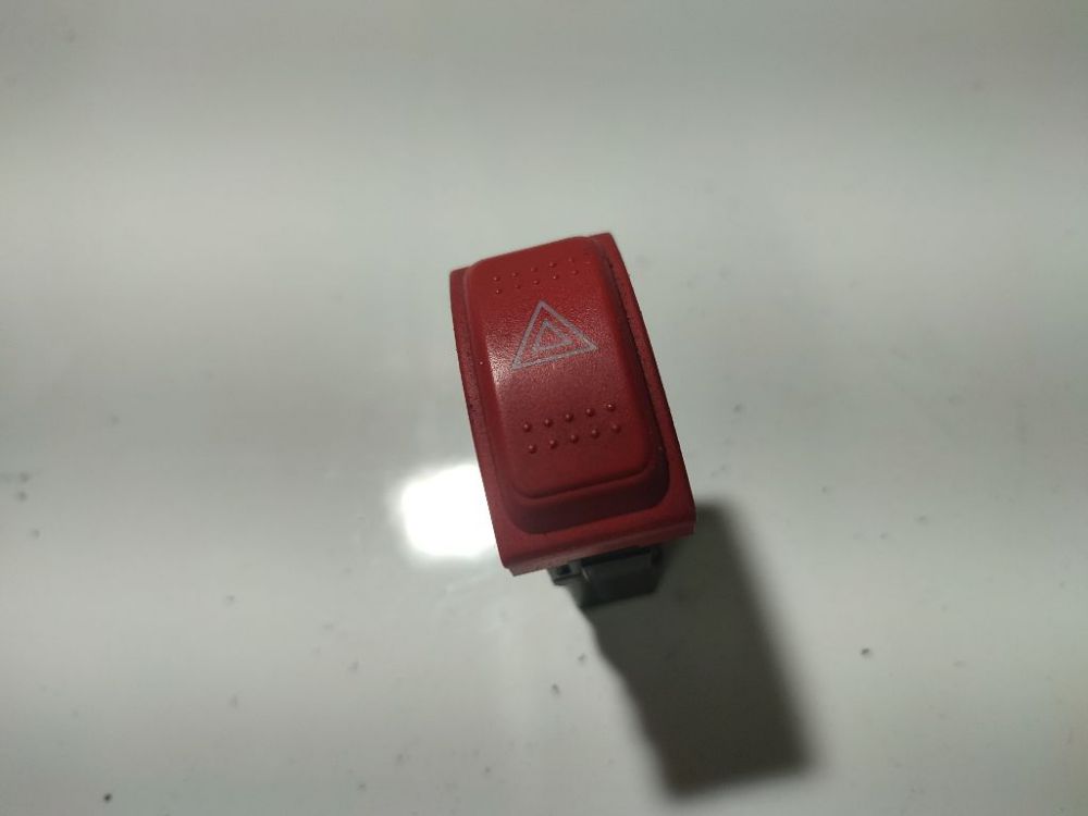 M19620 Honda Jazz 2003 Hazard switch - Thumbnail 3