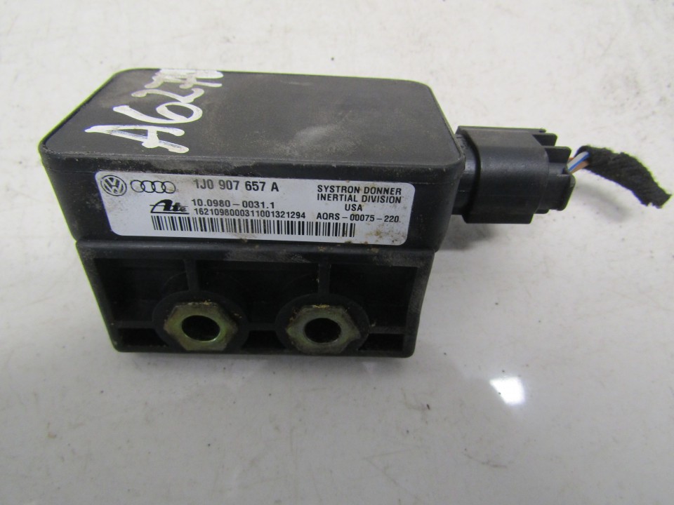 7M3907637 Volkswagen Sharan 2001 Esp Accelerator Sensor (ESP Control Unit) - Thumbnail 3