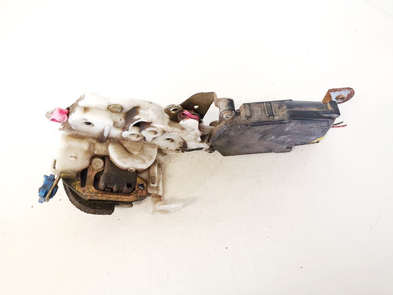 Subaru Forester 1999 Durvju slēdzene - AIZMUGURE PA LABI - Thumbnail 3