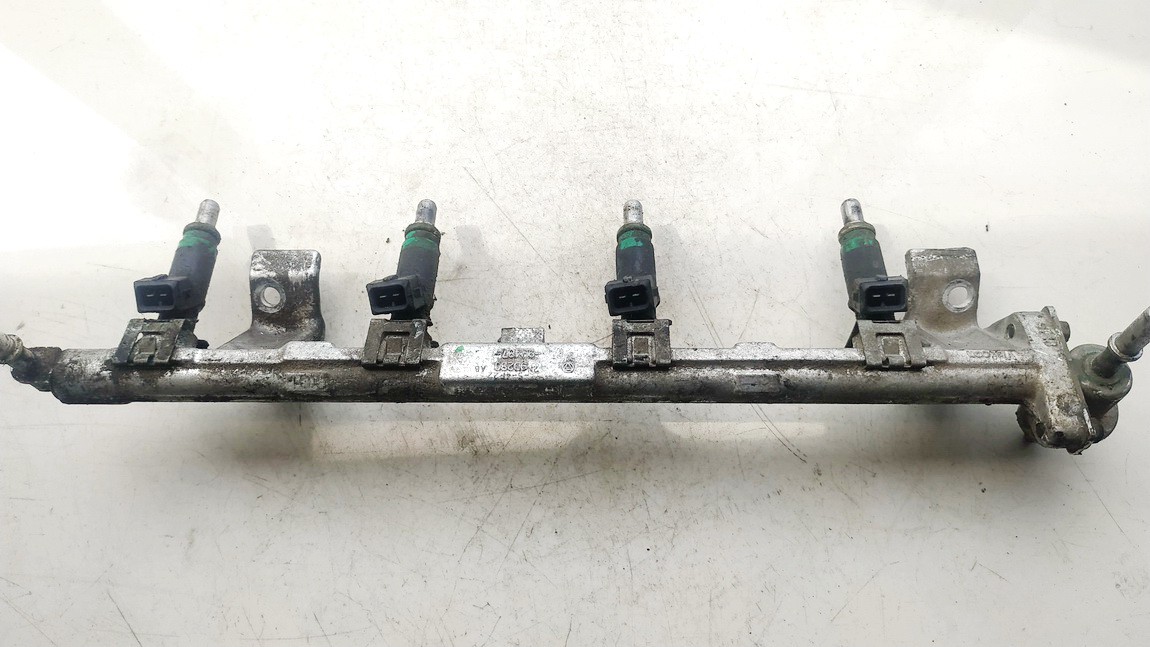 Mazda 2 2004 Szyna Wtryskiwaczy - Thumbnail 2