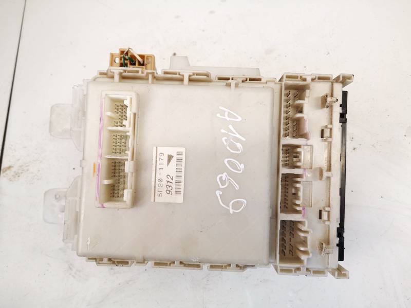 5F201179 Toyota Prius 2005 Skrzynka bezpieczników - Thumbnail 2