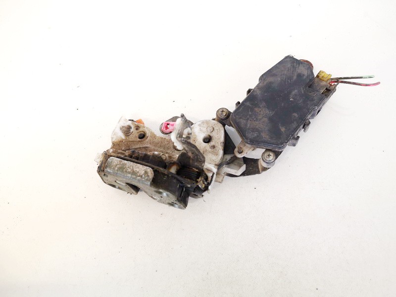 Subaru Forester 1999 Durvju slēdzene - AIZMUGURE PA LABI - Thumbnail 3