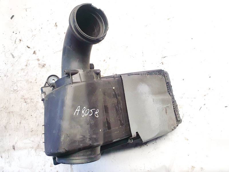 7L5128607D Porsche Cayenne 2004 Ilmansuodattimen kotelo