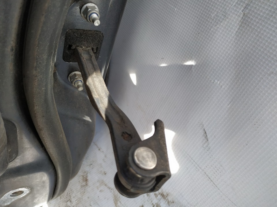 Ford Focus 2007 BISAGRA, Tope freno de puerta delantera - DELANTERO DERECHO - Thumbnail 3