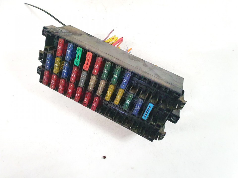 0905202115 used Fuse box Renault Kangoo 2004 1.5L 15EUR EIS01511881
