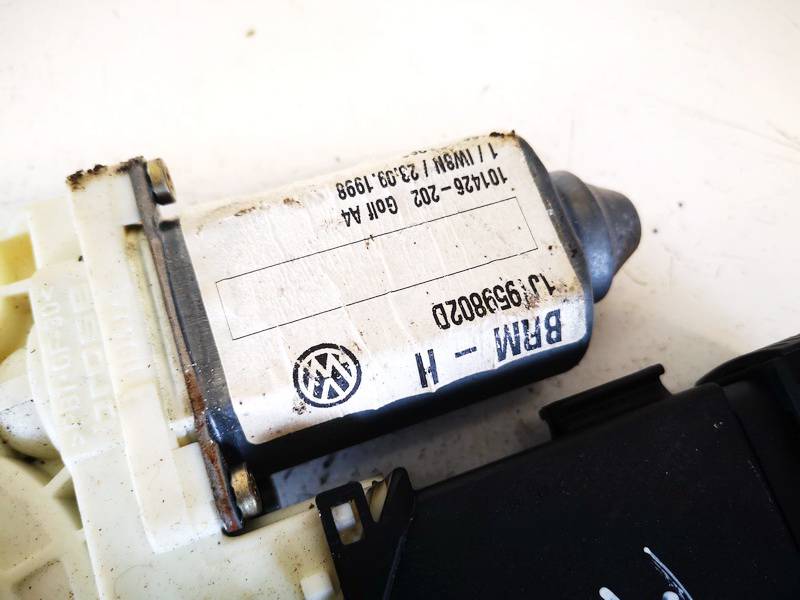1J1959802D Volkswagen Golf 1999 Window Motor - FRONT RIGHT - Thumbnail 2