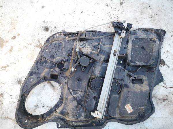 BP4K5997X Mazda 3 2004 Oven Ikkunan Nostaja - EDESSÄ VASEMMALLA