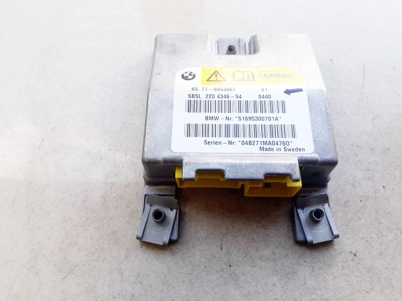 65776953007 BMW 5-Series 2005 Airbag crash sensors module