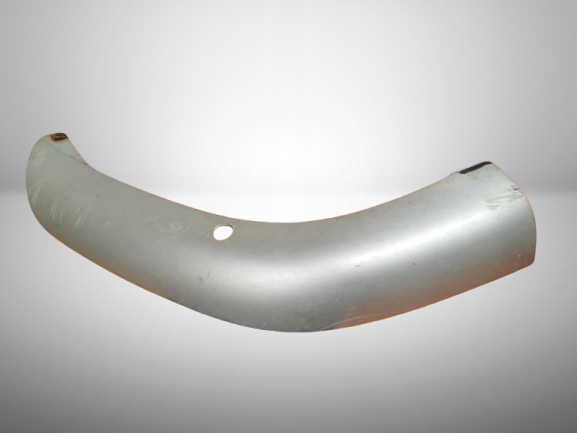 768510F010 Toyota Corolla Verso 2005 Bamperio sijonelis (lupa) P.D.