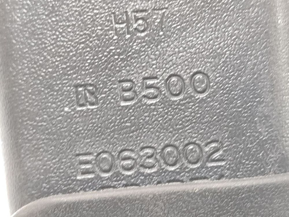 E063002 Subaru Forester 2007 Seat belt holder (Seat belt Buckle) - REAR RIGHT - Thumbnail 4