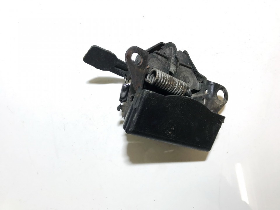 Mazda 323F 1997 Motora pārsega slēdzene