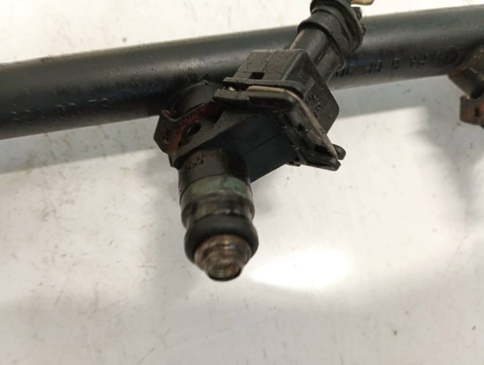 H132254 Renault Megane 2002 Polttoainesuutin - Thumbnail 3