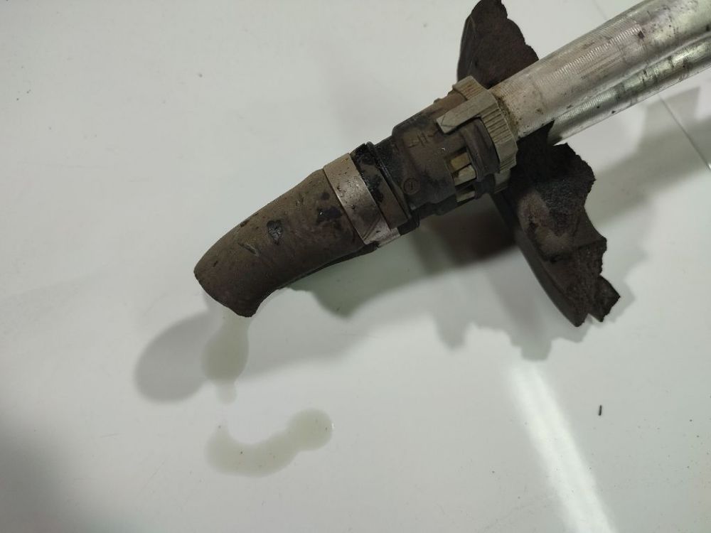 Ford Focus 2007 Salono peciuko radiatorius - Thumbnail 4