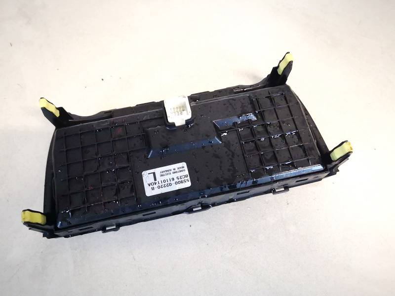 5590002220B Toyota Auris 2008 Climate Control Panel (heater control switches) - Thumbnail 2