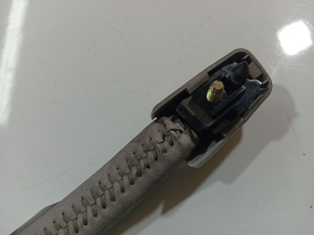 Toyota Avensis Verso 2005 Grab Handle - REAR RIGHT - Thumbnail 4