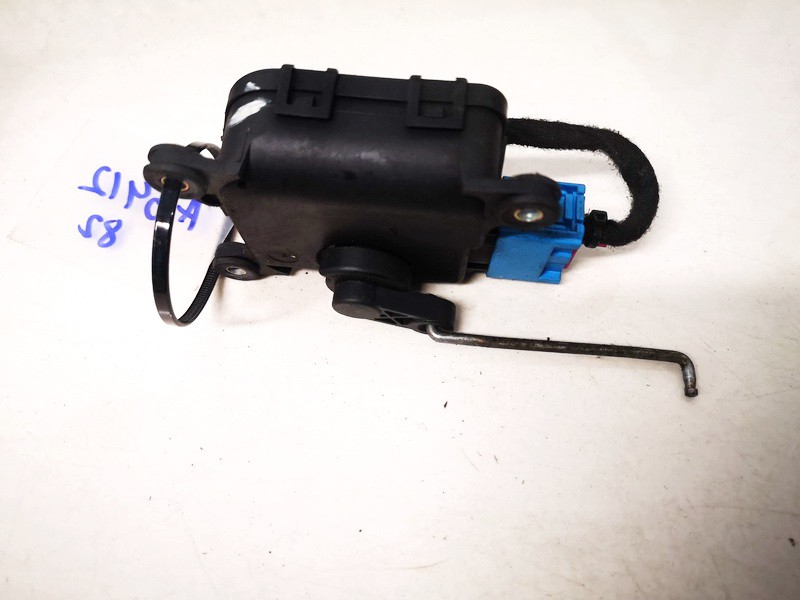 4B1820511M Audi A6 2004 Heater Vent Flap Control Actuator Motor - Thumbnail 2