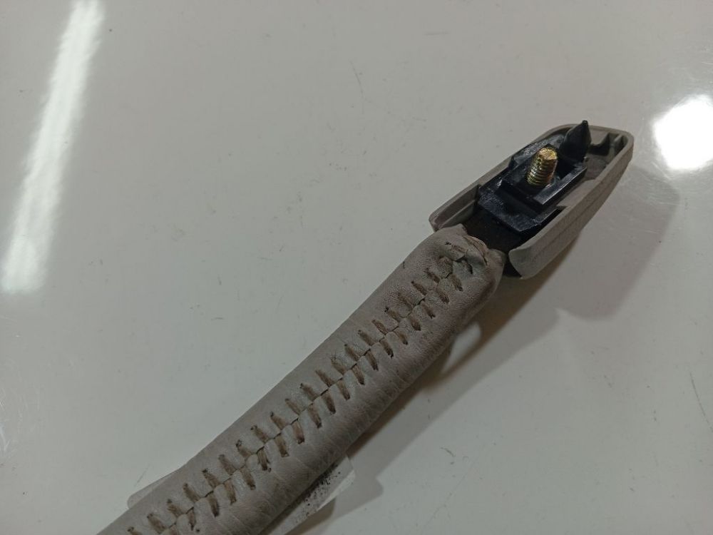 Toyota Avensis Verso 2005 Grab Handle - REAR LEFT - Thumbnail 3