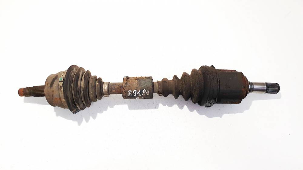 Alfa-Romeo GT 2004 Pusasis P.K.