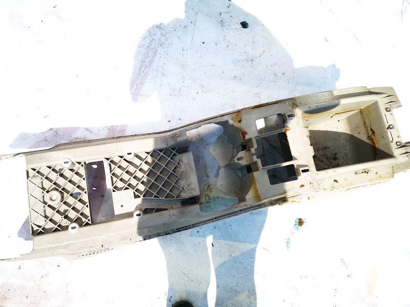 OUF35TRMAC Chrysler Pacifica 2004 Interior trim