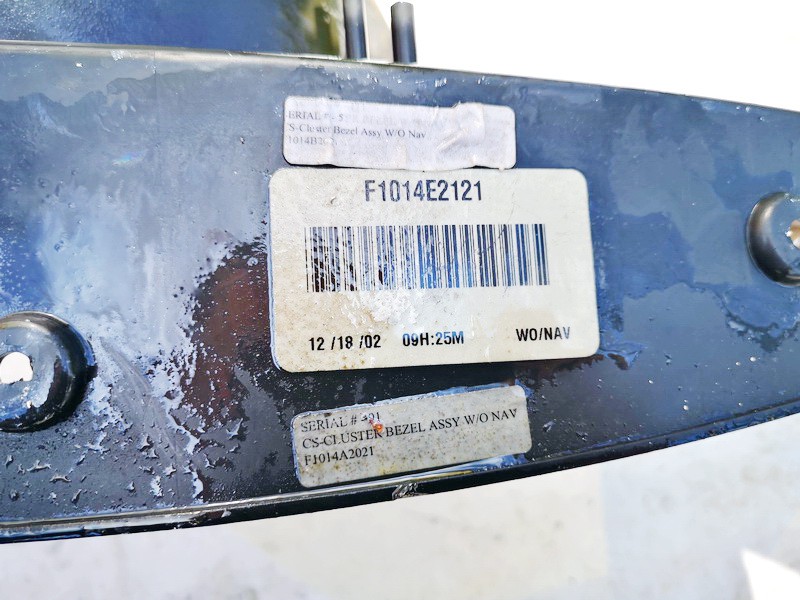 F1014E2121 Chrysler Pacifica 2004 Speedometer Surround Trim - Thumbnail 2