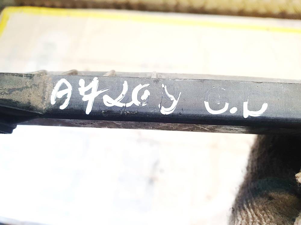 5257505050B Toyota Avensis 2003 Droite Pare-Chocs Manique - Thumbnail 3