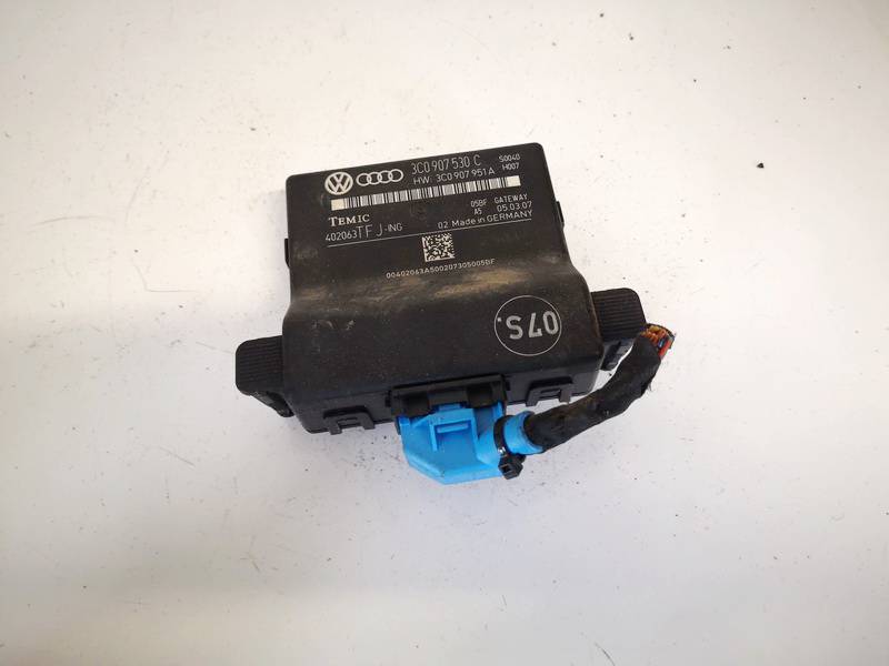3C0907530C Volkswagen Passat 2005 Door control relay (DOOR CONTROL UNIT MODULE ECU )