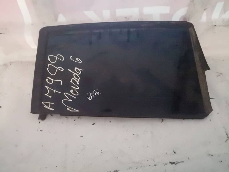 Mazda 5 2006 Ceturtā loga stikls (vai) sānu mazais stikls - AIZMUGURE PA KREISI