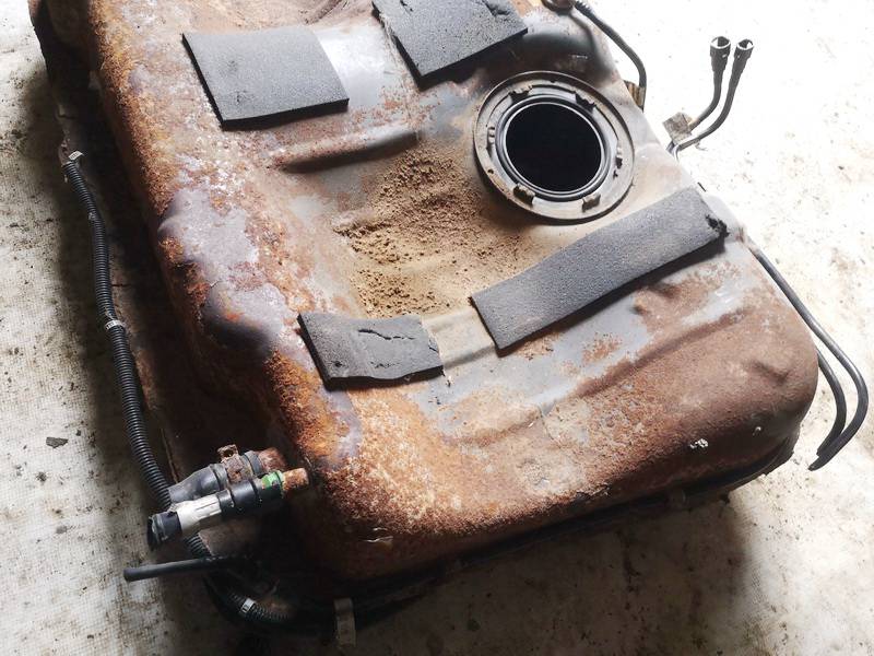 Volvo S60 2002 Zbiornik Paliwa - Thumbnail 3