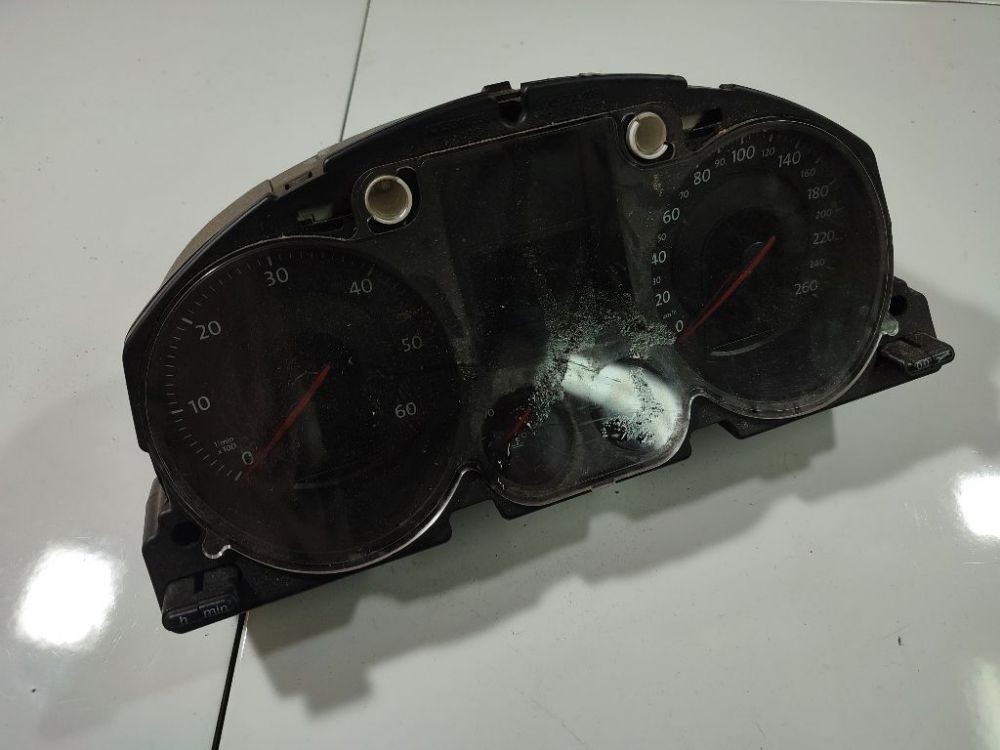 A2C33184181 Volkswagen Passat 2007 COMPTEUR KILOMETRIQUE VITESSE
