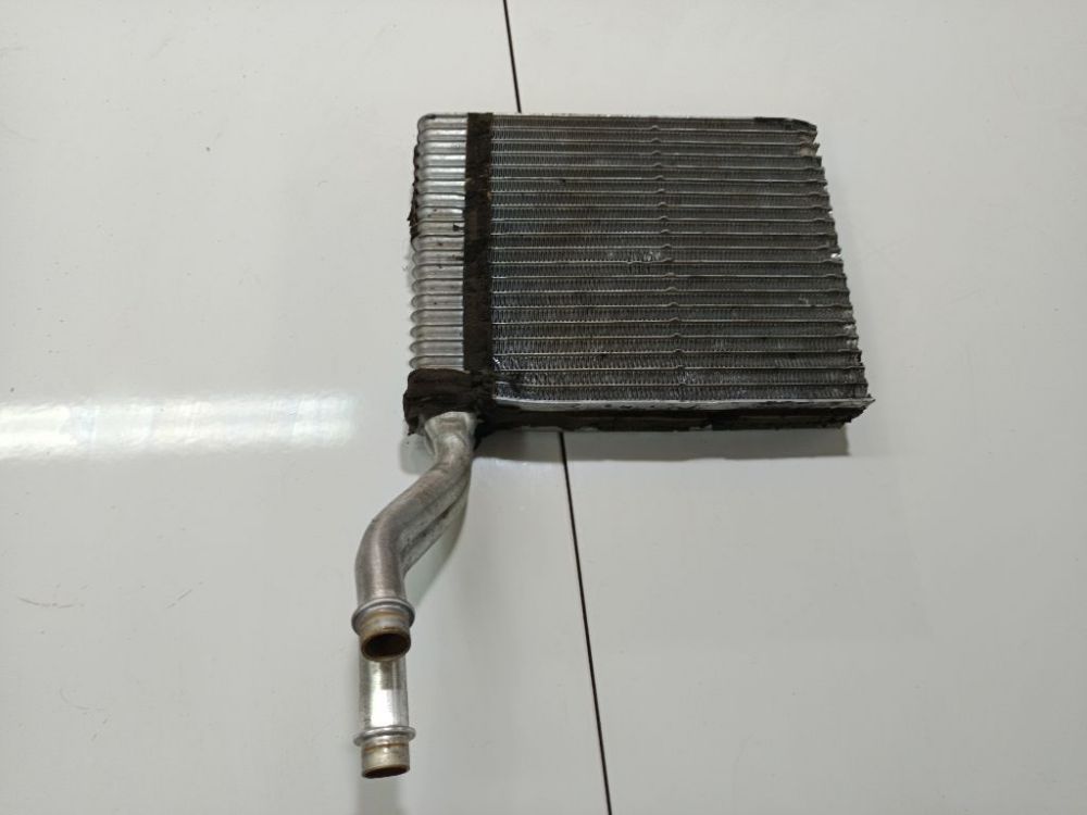 VP3M5H18476AE Volvo V50 2004 Heater radiator (heater matrix)