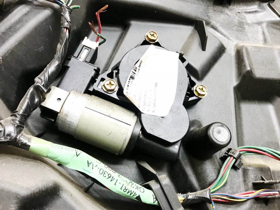 GJ6A5858X Mazda 6 2007 Durvju loga pacēlāja motors - PRIEKŠA PA LABI