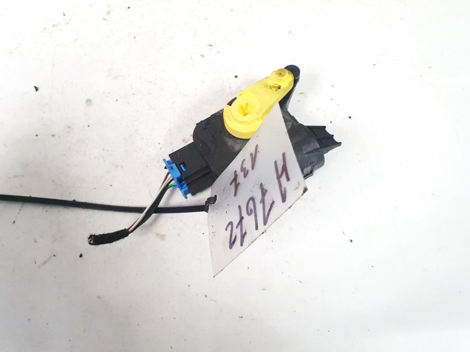 0132801342 Volkswagen Golf 2004 Peciuko sklendes varikliukas - Thumbnail 3