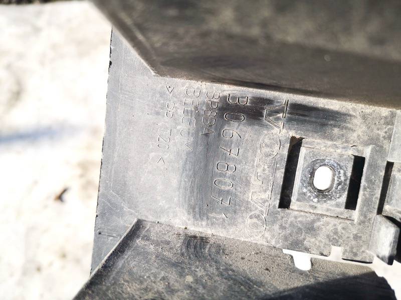 30678071 Volvo V50 2004 Puskurin kiinnike - TAKANA - Thumbnail 3